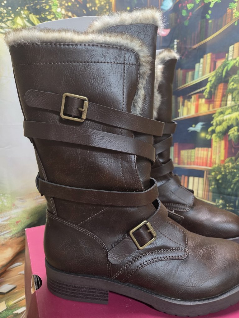 Womens Boots Kohls So Grass Size 8 Wrap Zipper Faux Fur Memory Foam Buckles Nib — image 6 of 8